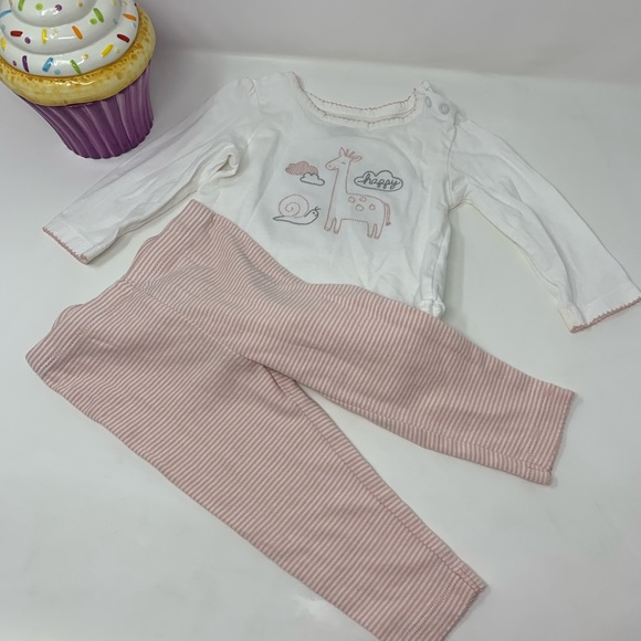 Carter's Other - Giraffe Set